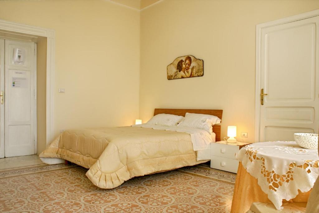 Bed And Breakfast Sommavesuvio Pollena Trocchia 部屋 写真